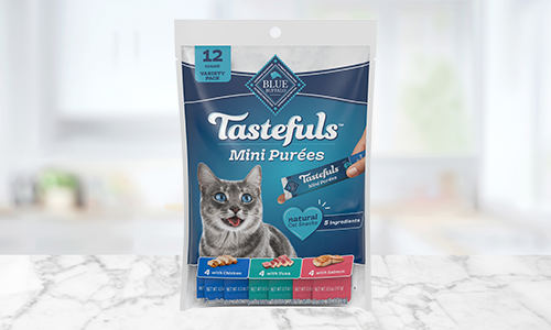 Image of bag of blue Tastefuls cat treats